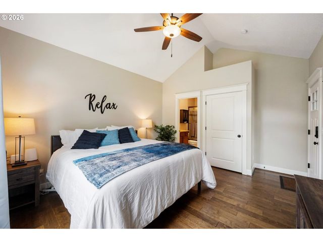 1712 Sw 88TH Ave, Portland, OR 97225