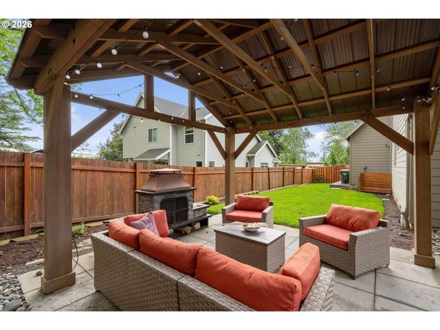 1712 Sw 88TH Ave, Portland, OR 97225