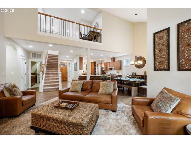 1712 Sw 88TH Ave, Portland, OR 97225