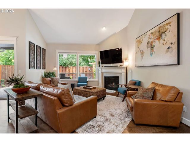 1712 Sw 88TH Ave, Portland, OR 97225
