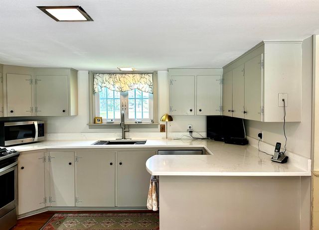 24 Sawyers Crossing Road, Swanzey, NH 03446