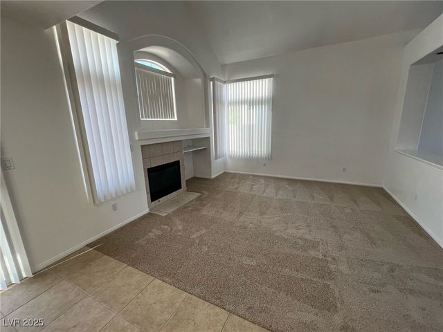 7968 Dinsmore Drive, Las Vegas, NV 89117