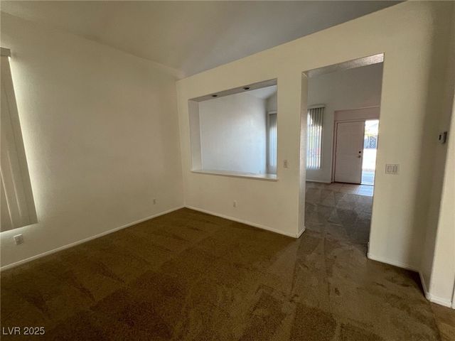 7968 Dinsmore Drive, Las Vegas, NV 89117