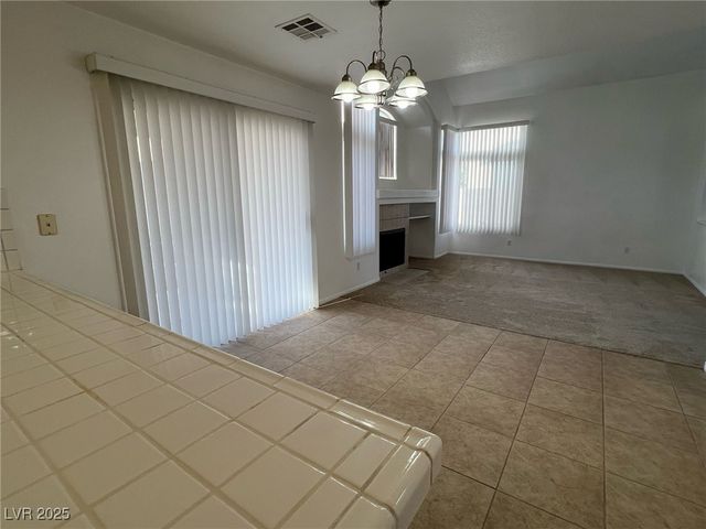 7968 Dinsmore Drive, Las Vegas, NV 89117