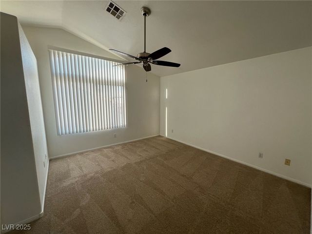 7968 Dinsmore Drive, Las Vegas, NV 89117