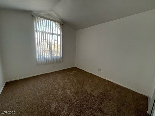 7968 Dinsmore Drive, Las Vegas, NV 89117