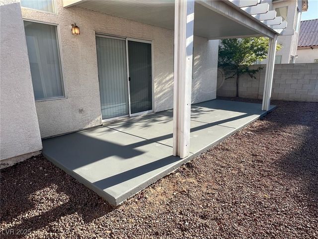 7968 Dinsmore Drive, Las Vegas, NV 89117