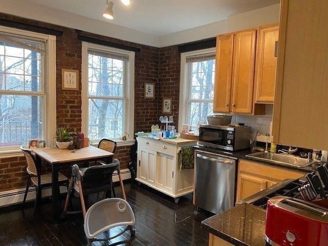 84 Browne 1, Brookline, MA 02446
