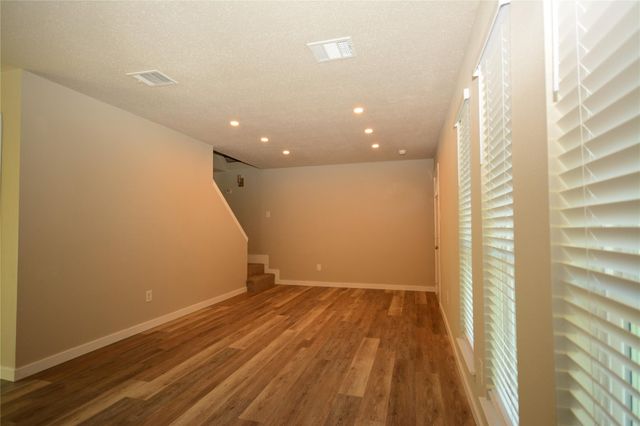 7411 Trabajo Drive, Houston, TX 77083