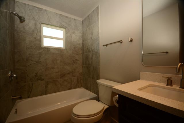 7411 Trabajo Drive, Houston, TX 77083