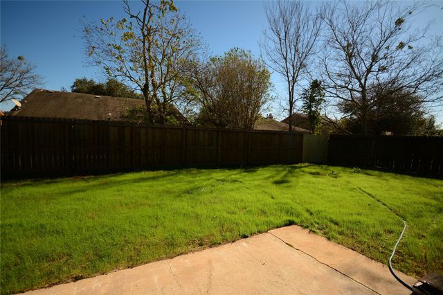 7411 Trabajo Drive, Houston, TX 77083