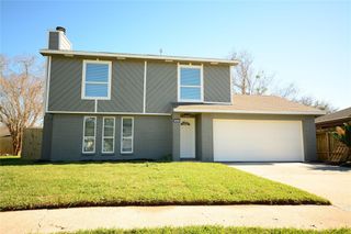 7411 Trabajo Drive, Houston, TX 77083