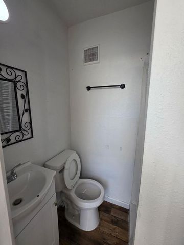 13201 N 19th Place C, Phoenix, AZ 85022