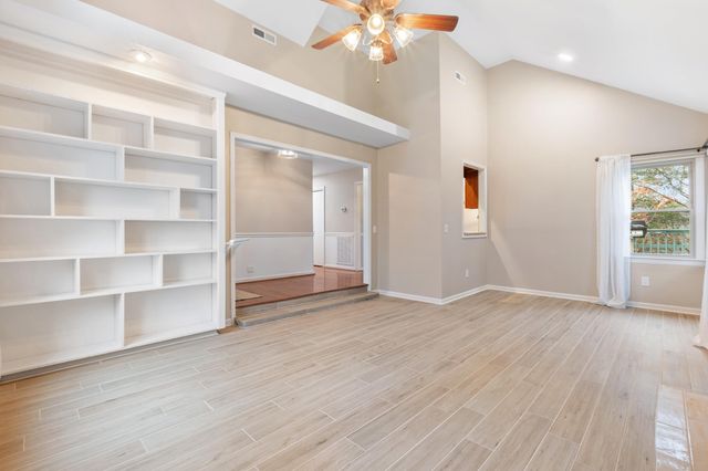 6400 Ridge Lake Road, Hixson, TN 37343