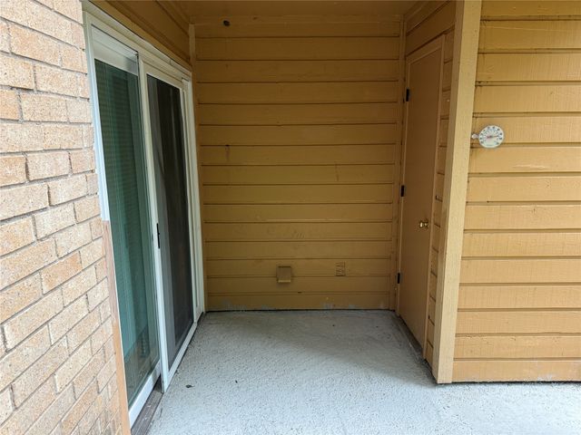 5809 Marvin Loving Drive 511, Garland, TX 75043