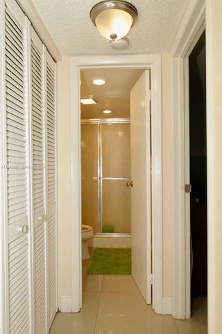 5860 NW 44th Street 102, Lauderhill, FL 33319