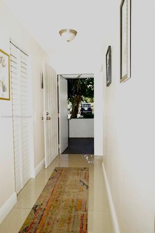 5860 NW 44th Street 102, Lauderhill, FL 33319