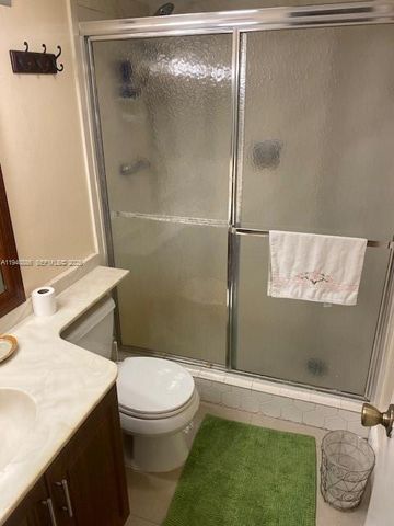 5860 NW 44th Street 102, Lauderhill, FL 33319