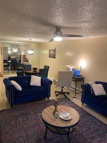 5860 NW 44th Street 102, Lauderhill, FL 33319