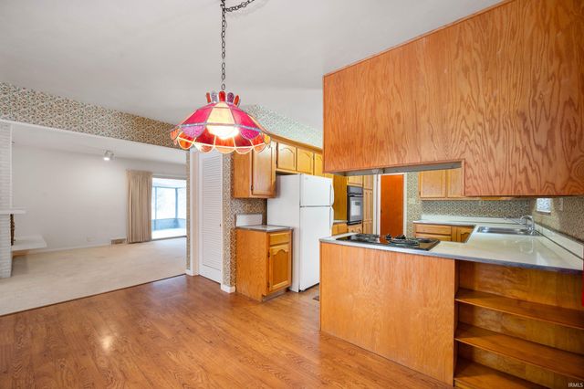 615 N Kylewood Drive, Muncie, IN 47304