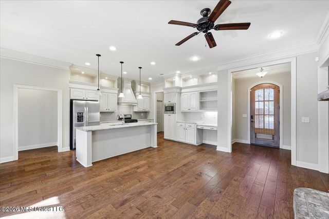 133 Meadowcreek Drive, Brandon, MS 39042