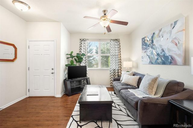 3652 S Perth Circle 102, Aurora, CO 80013