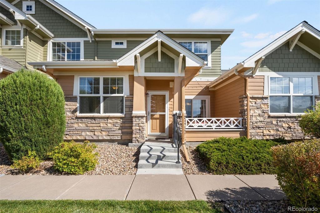 3652 S Perth Circle 102, Aurora, CO 80013