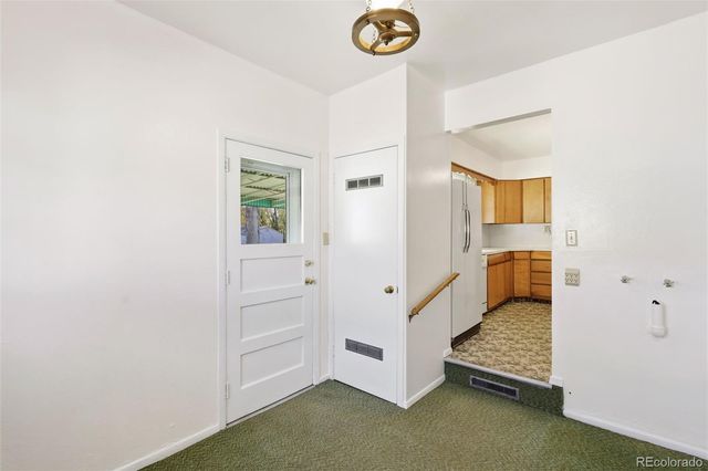 633 Hackberry Drive, Colorado Springs, CO 80911