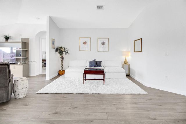 12146 SW 133rd Ter, Miami, FL 33186