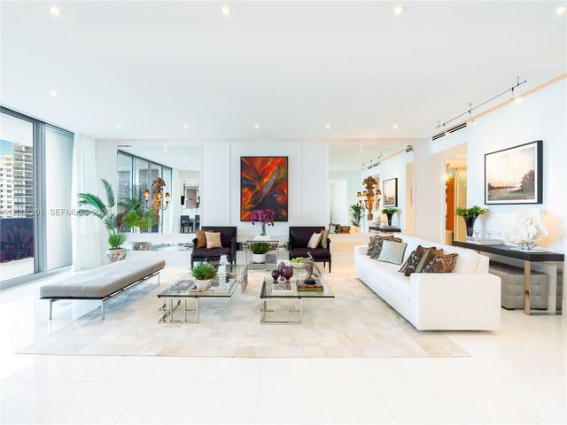 5959 Collins Ave 906, Miami Beach, FL 33140