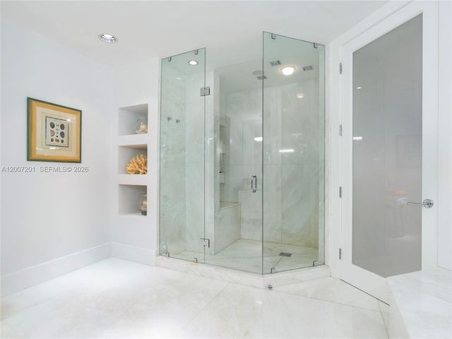5959 Collins Ave 906, Miami Beach, FL 33140