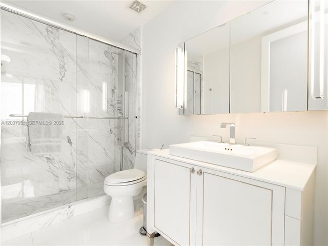 5959 Collins Ave 906, Miami Beach, FL 33140