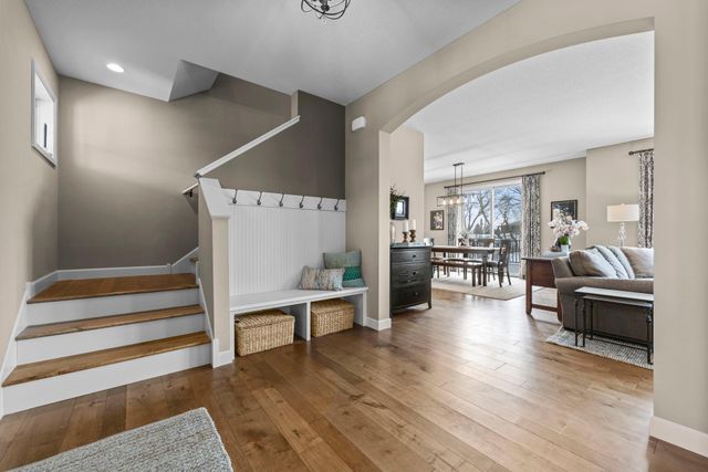 19719 Henning Avenue, Lakeville, MN 55044