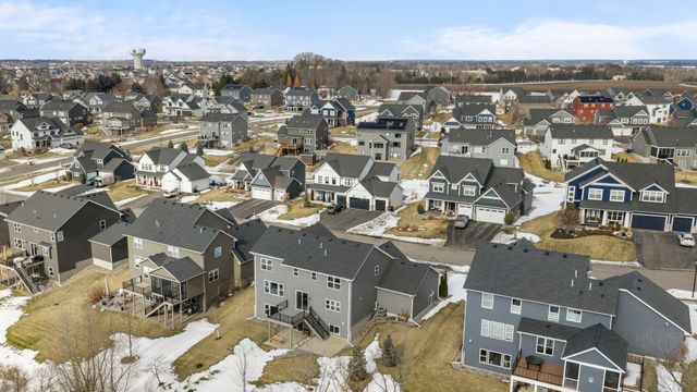 19719 Henning Avenue, Lakeville, MN 55044