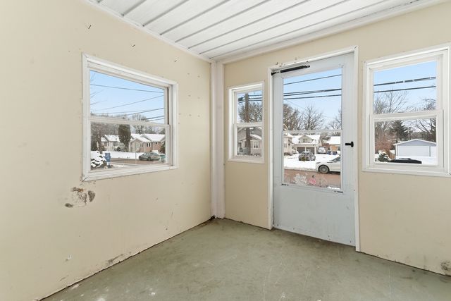 136 S Butrick Street, Waukegan, IL 60085