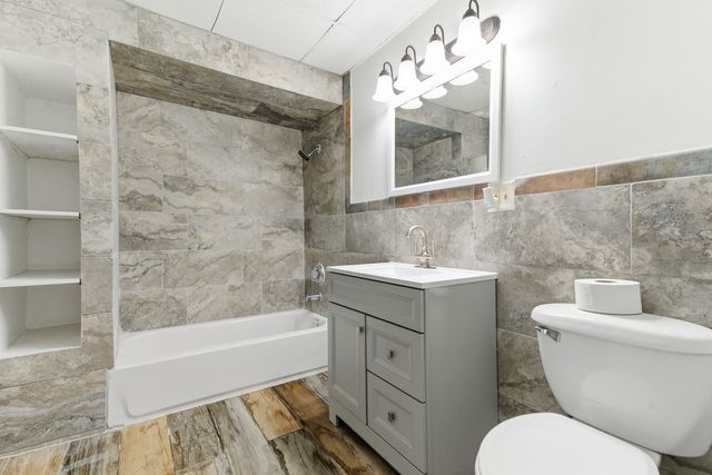 136 S Butrick Street, Waukegan, IL 60085