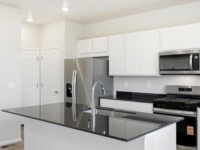 8920 Sedalia St, Commerce City, CO 80022