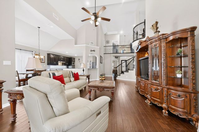 7800 Alders Gate Lane, Denton, TX 76208
