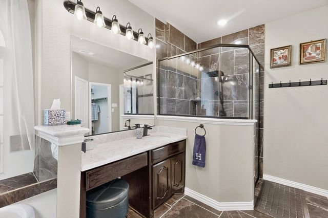 7800 Alders Gate Lane, Denton, TX 76208