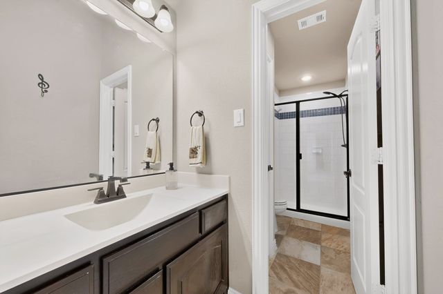 7800 Alders Gate Lane, Denton, TX 76208