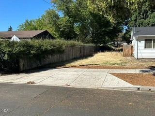 0 Elliott Avenue, Medford, OR 97501