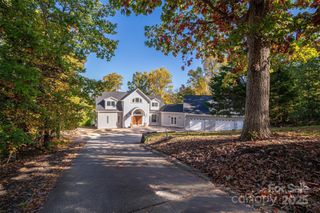 115 Cloverhill Road, Mooresville, NC 28117