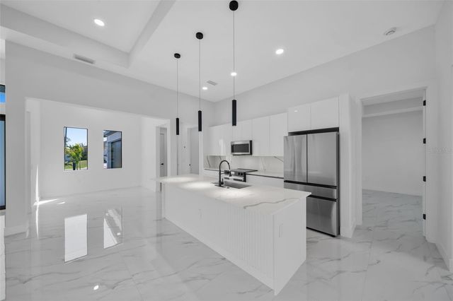 1320 NE 20TH STREET, Cape Coral, FL 33909