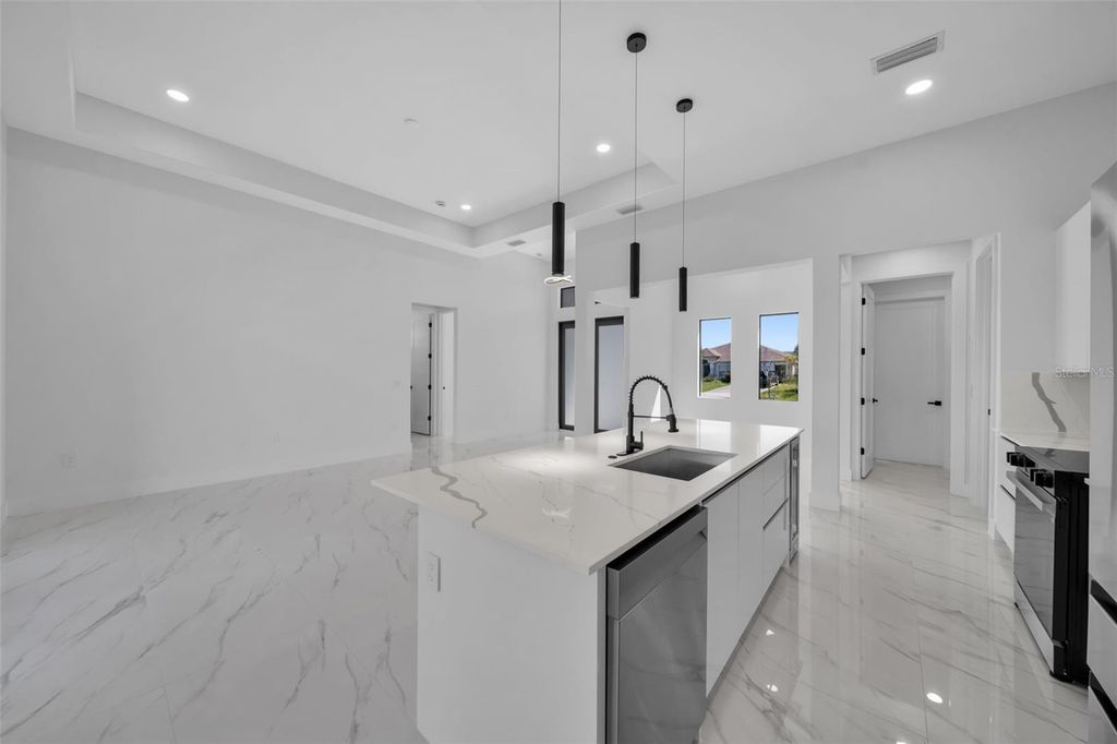 Image 16 of property listing at 1320 NE 20TH STREET, Cape Coral, FL 33909