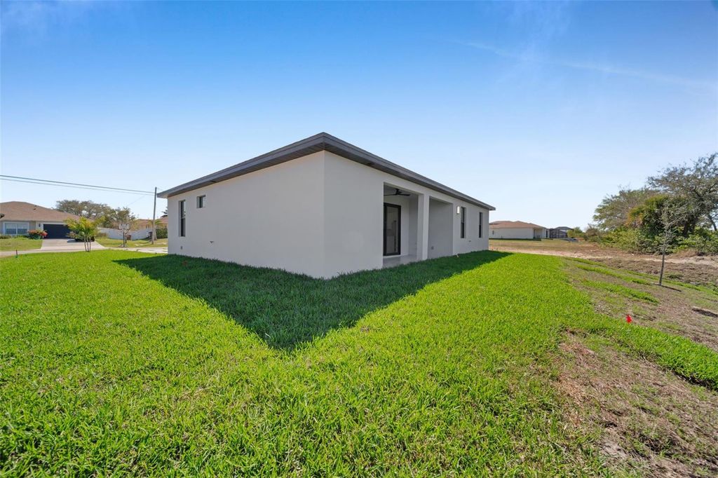 Image 44 of property listing at 1320 NE 20TH STREET, Cape Coral, FL 33909