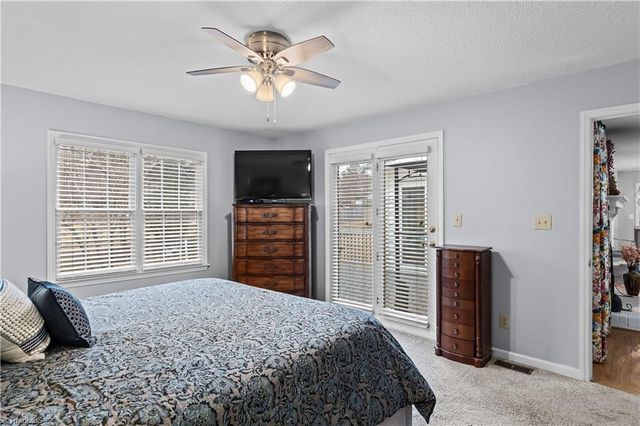 380 Cedarland Drive, Thomasville, NC 27360