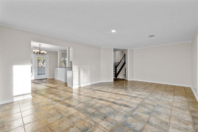 168 County Road 454 ., Clanton, AL 35046