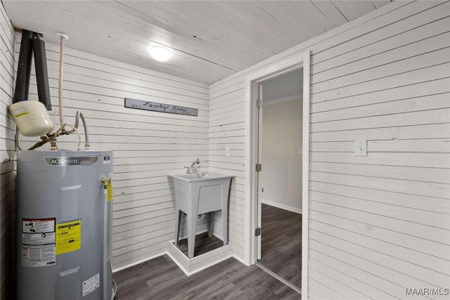 168 County Road 454 ., Clanton, AL 35046