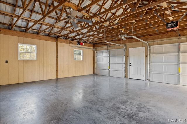 168 County Road 454 ., Clanton, AL 35046