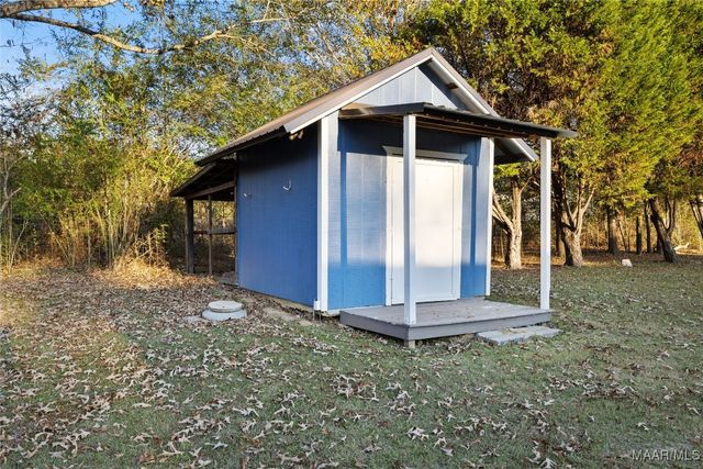 168 County Road 454 ., Clanton, AL 35046